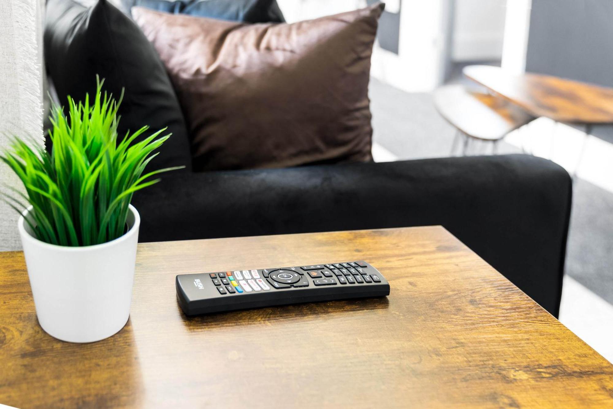Luxe Apartment - Rowley Regis - Parking - Top Rated - Netflix - Wifi - 49Bg Cradley Heath المظهر الخارجي الصورة